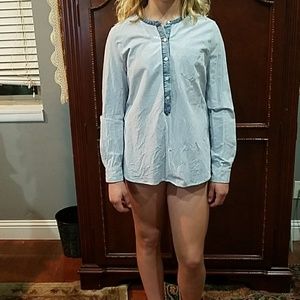 Light blue shirt